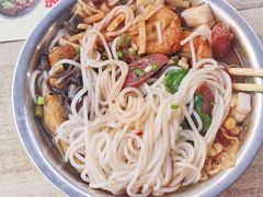 -螺满地螺丝粉