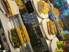 -高乐雅咖啡(宜山路店)