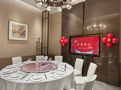 -泓历皇朝酒店(东亭店)