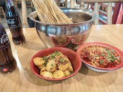 -拐枣巷小串串(财大店)
