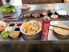 -马路牙子烧烤音乐酒馆(望京店)