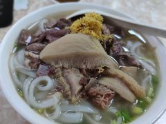 -华威达牛庄(黄埔大道西店)