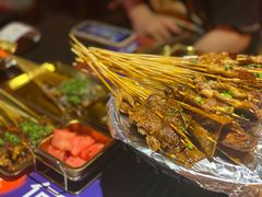 -何师烧烤Pro ·江湖川菜·小龙虾·精酿(太古里旗舰店)