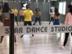 -STAR舞蹈工作室