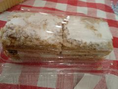 -红宝石·鲜奶小方·海派西点房(南丹店)