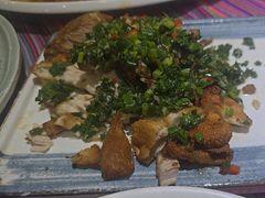 -香巴拉云南餐厅(华莱坞店)