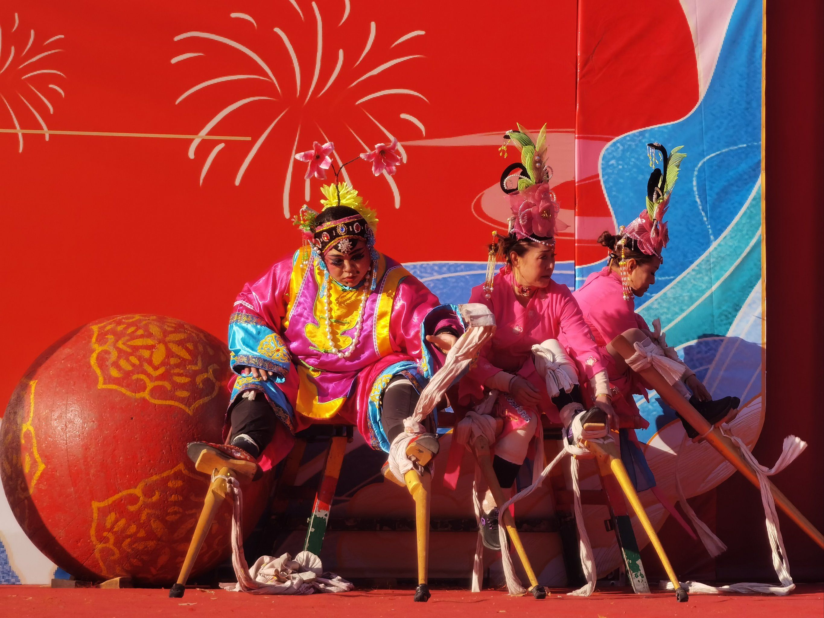 大年初五,龙潭庙会.

游客