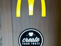 -麦当劳(星光行店)