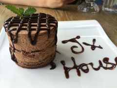 -静香HOUSE·全时段融合餐厅(七星欢乐颂店)