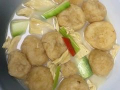 -品泉餐厅·大盆鱼·走地鸡