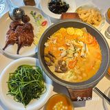 人间美味在雨石里