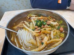 -卓雅桂林米粉