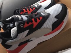 -PUMA品牌自营折扣店(苏州比斯特购物村店)