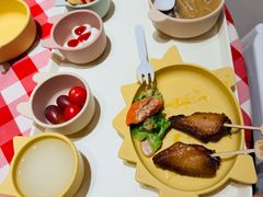 苹果烤鸡翅儿童餐-西贝(新业坊店)