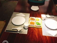 -乐领拈花溪·林涧食韵