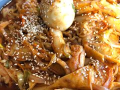 炒年糕-姜虎东白丁烤肉(恒隆广场店)