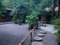 -乐领拈花溪·林涧食韵