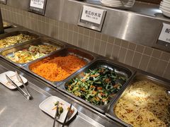 -思念果岭湖畔花房餐厅