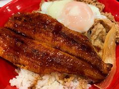 鳗鱼牛肉温泉蛋丼饭-食其家·牛丼咖喱(金三角店)