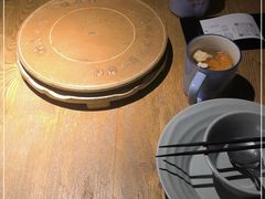 -蜜桃餐厅·伴山(湖滨商业街店)