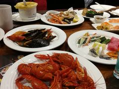 -四海一家自助餐(益田假日广场店)