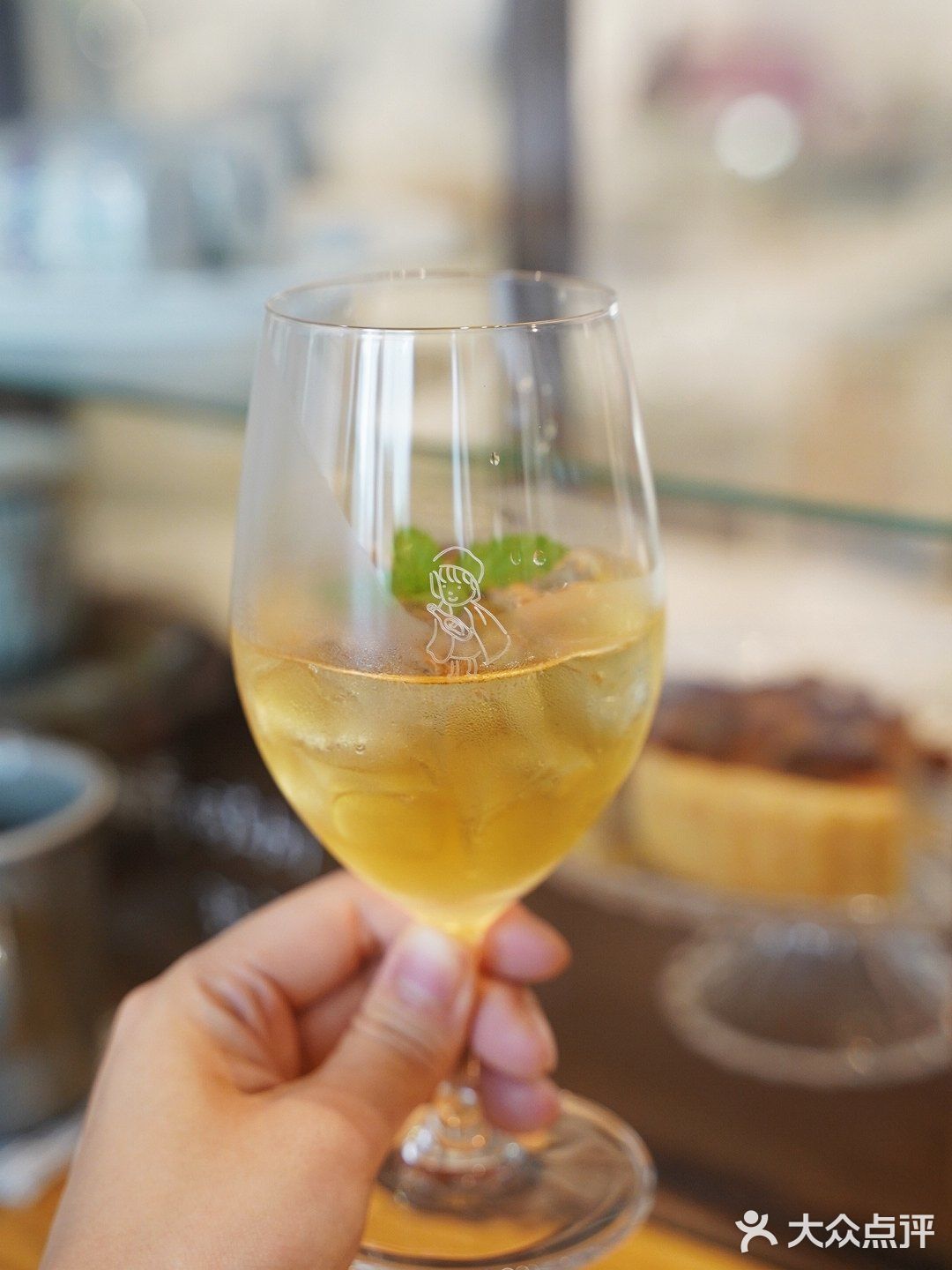 葡萄青提戚风 黑芝麻豆乳红茶戚风