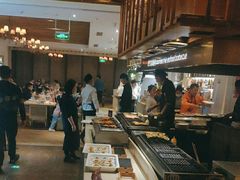 -雍和会海鲜姿造自助(湖东路店)