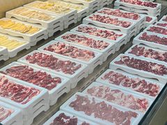 -来龍儿鲜切牛肉自助老火锅
