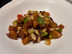 -鱼翅楼·津派砂锅鱼翅(水上公园店)