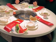 -三人行骨头王火锅(长寿店)