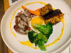 皇家海陆双料烧烤-新元素餐厅(瑞虹天地月亮湾店)
