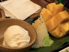 芒果粘米饭-Phensiri Thai Restaurant