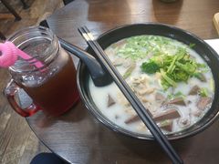 -鸭小妹鸭血粉丝(老门东店)