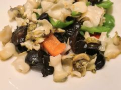 -赶海部落海鲜城(海阳路店)