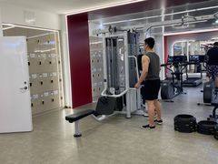 -英派斯健身旗舰店(海信国际中心馆)