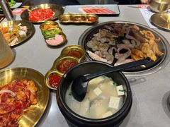 -金会长自助海鲜·烤肉(人民广场店)