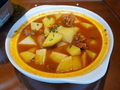 土豆猪手-房县土本味土鸡汤特色餐厅(沌口店)