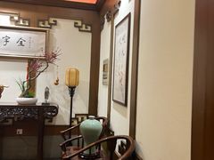 -梅龙镇酒家(南京西路总店)