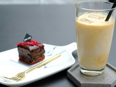 -UNI UNI(环亚凯瑟琳店)