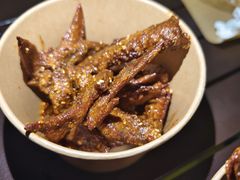 -卡皮巴拉炸卤店