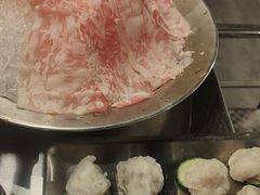 -鹿鸣山草本茶香火锅(园西路店)