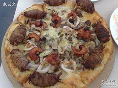 新品海鲜PIZZA-米斯特比萨(光华桥凯德MALL天津湾店)