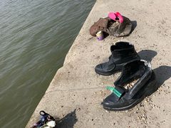 -多瑙河畔鞋履雕塑