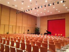 iphone_upload_pic-中国浦东干部学院
