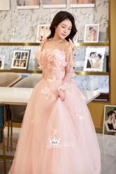 点击看大图 -艾拉·女王婚纱礼服馆