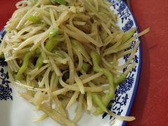 辣炒土豆丝-夕阳红小吃(中街大悦城店)