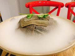 -渝嘴小老弟老火锅(华新村店)