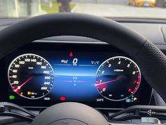 -上海星瀚奔驰4S店(红柳路店)