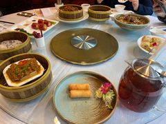 -深圳富苑皇冠假日套房酒店