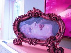 -Nathalie Djurberg与Hans Berg“牛皮纸包裹的月亮”-Prada荣宅当季展览